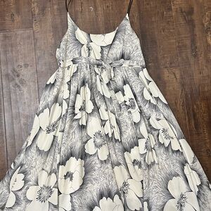 Vintage Floral Back and White Sundress